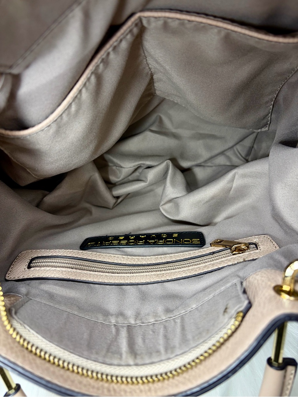 SONDRA ROBERTS Beige Woven Satchel w/Gold Hardware - Picture 10 of 13